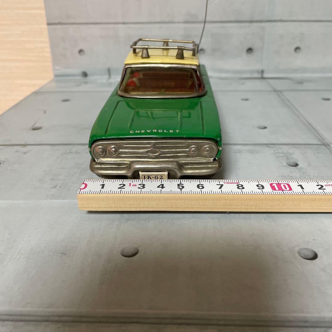 サクラ商会Chevrolet IK-62 ミニカー ルーフキャリア付き