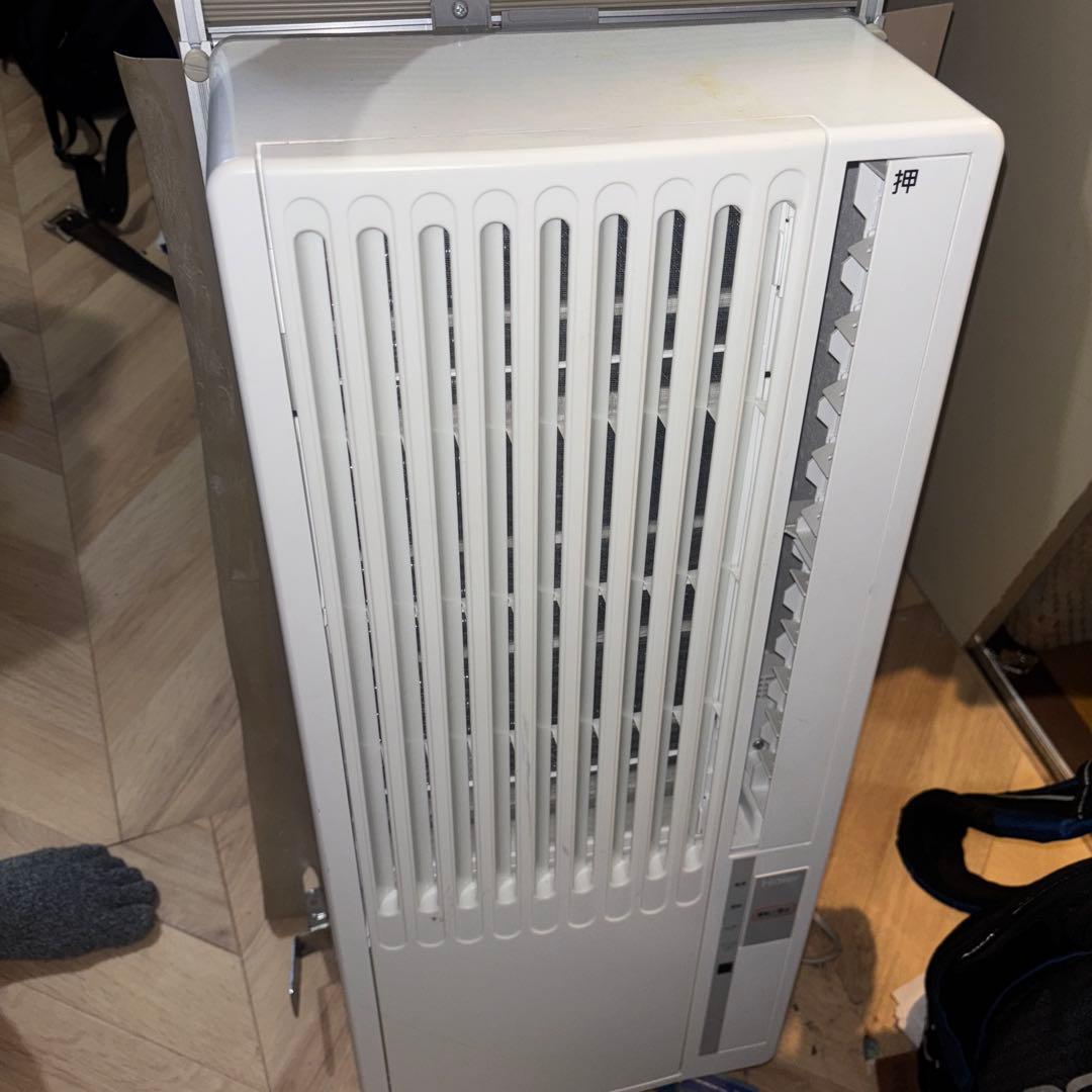 roku-c様用　窓用エアコン ホワイト スリムデザイン