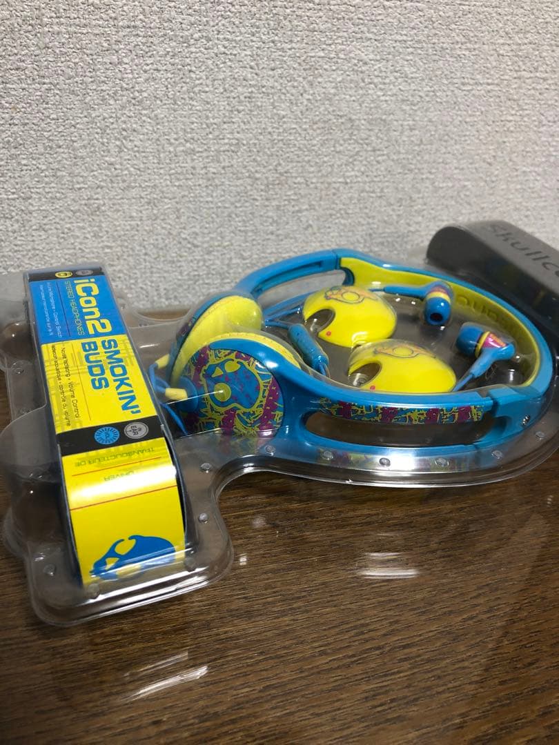 日本未発売 スカルキャンディ ヘッドホン イヤホン バンダナ 限定 icon2