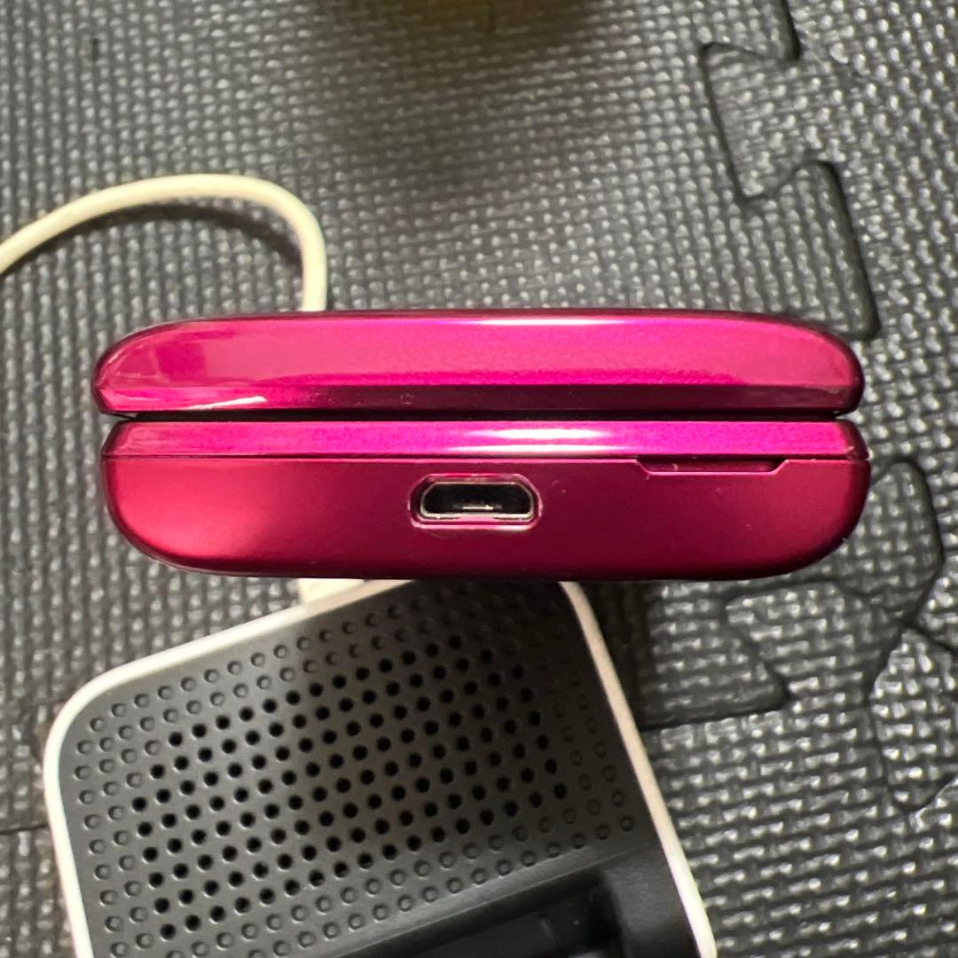 KYF38 au 本体 ドック充電式