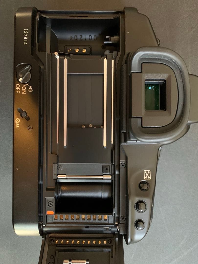 フィルムカメラ EOS-1 V