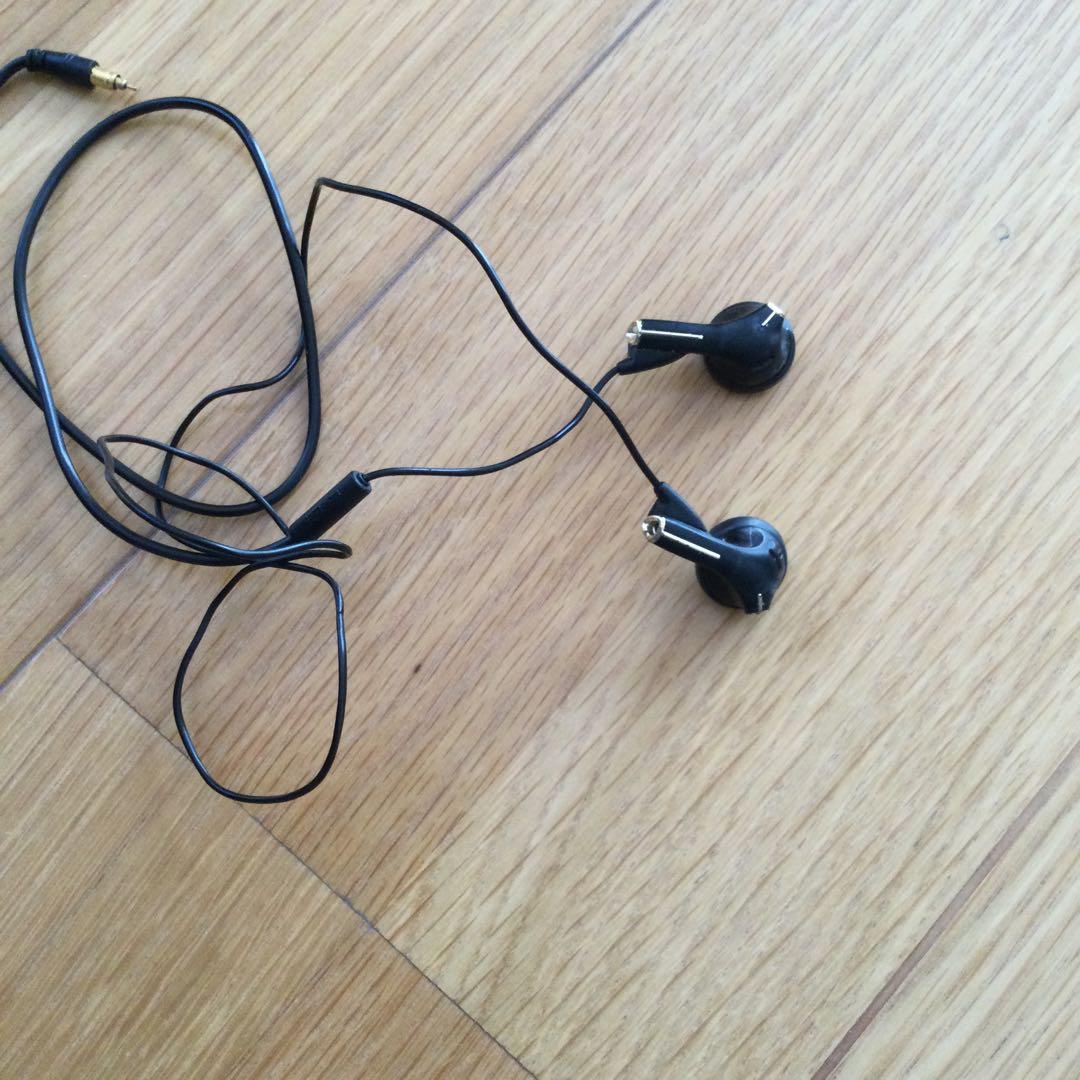 希少高音質SONY MDR-E565インナーイヤホン