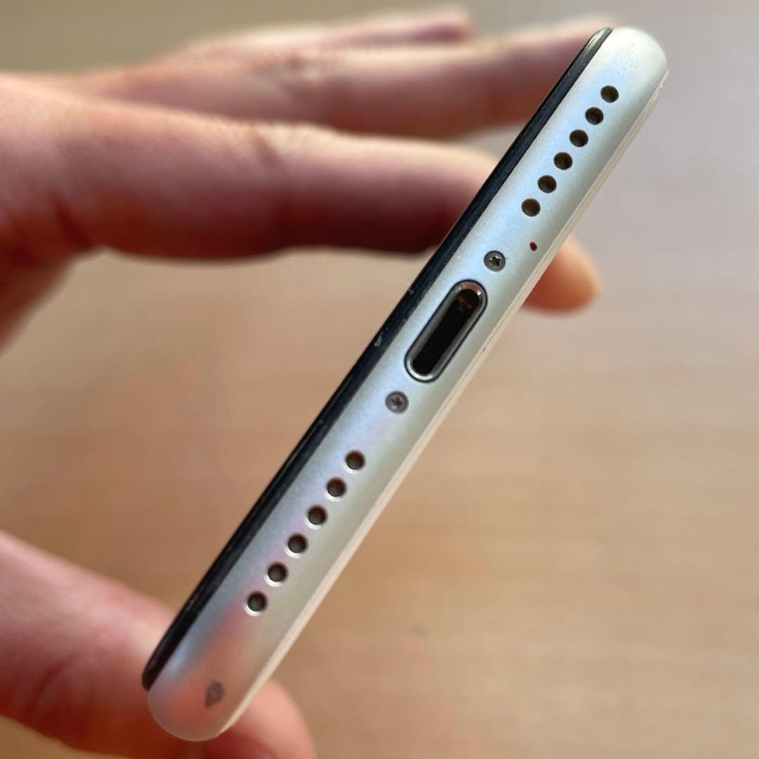 iPhone SE 第2世代　ホワイト　64GB A2296 #4