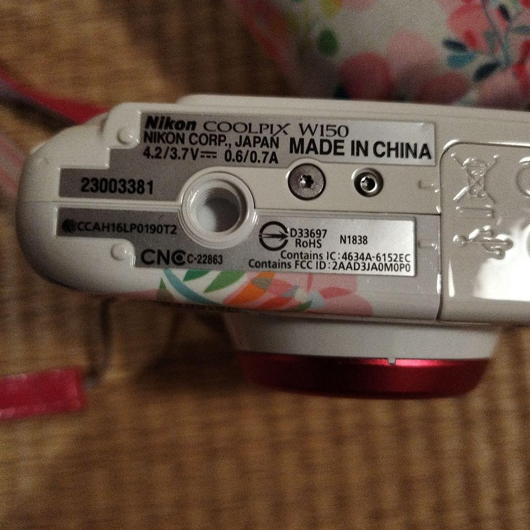 Nikon COOLPIX W150 防水・耐衝撃カメラ 花柄