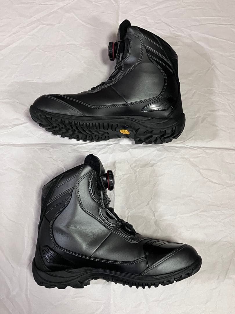 クシタニ K-4575 ライディングブーツ ガンメタ23.5cm 新品同様