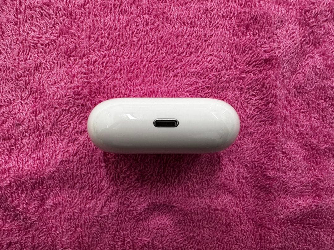 AirPods Pro 本体 ワイヤレスイヤホン