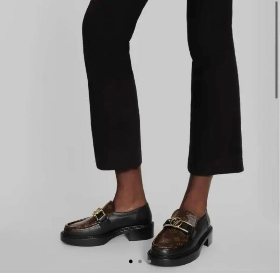 専用LOUIS VUITTON 厚底ローファー　左