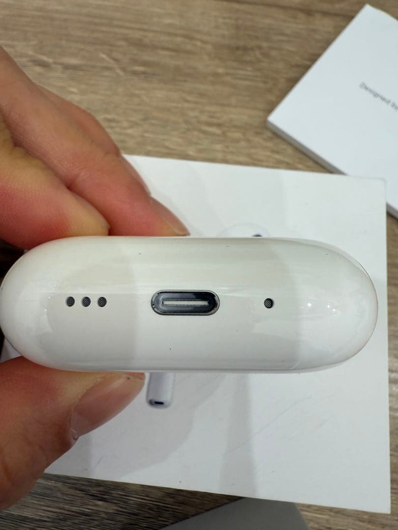 AirPods pro 3 エアポッズ　イヤホン　Apple