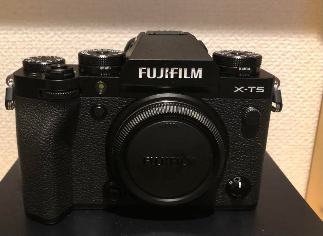 富士フィルムFujifilm XT5 ブラック