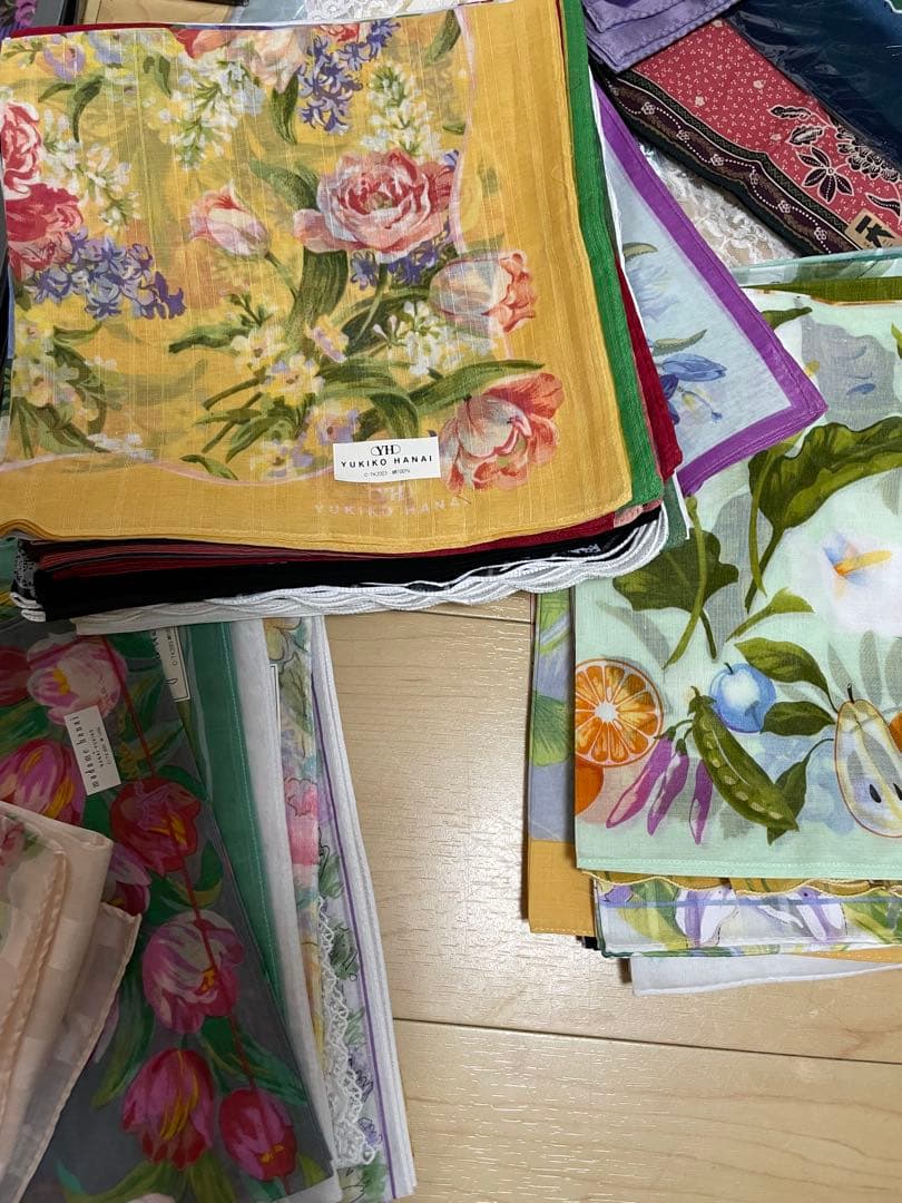 ki　HANAI YUKIKO他ハンカチセット　96枚20250725