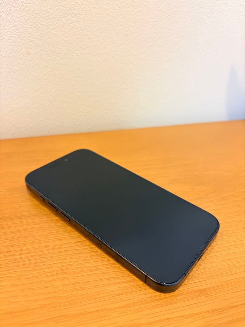 iPhone15 Pro 香港 デュアルSIM 256GB SIMフリー