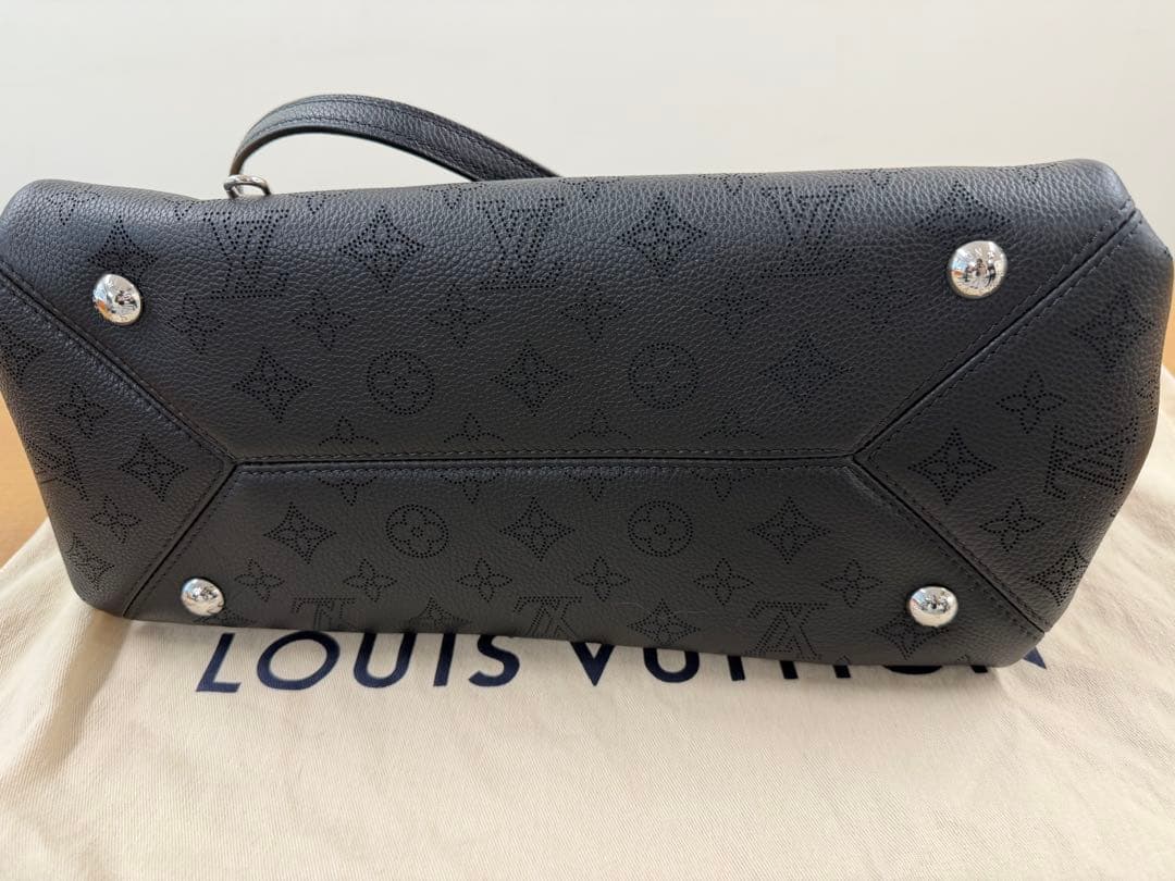 【LOUIS VUITTON】セーヴル バッグ　マヒナ ブラック