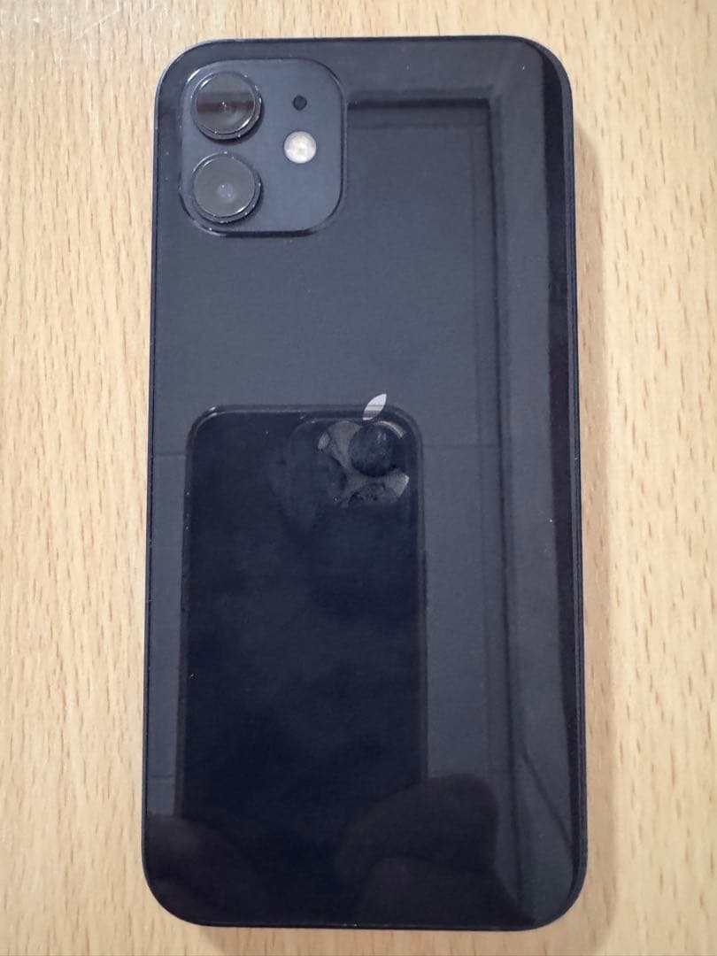 超美品　iPhone 12 64GB SIMフリー