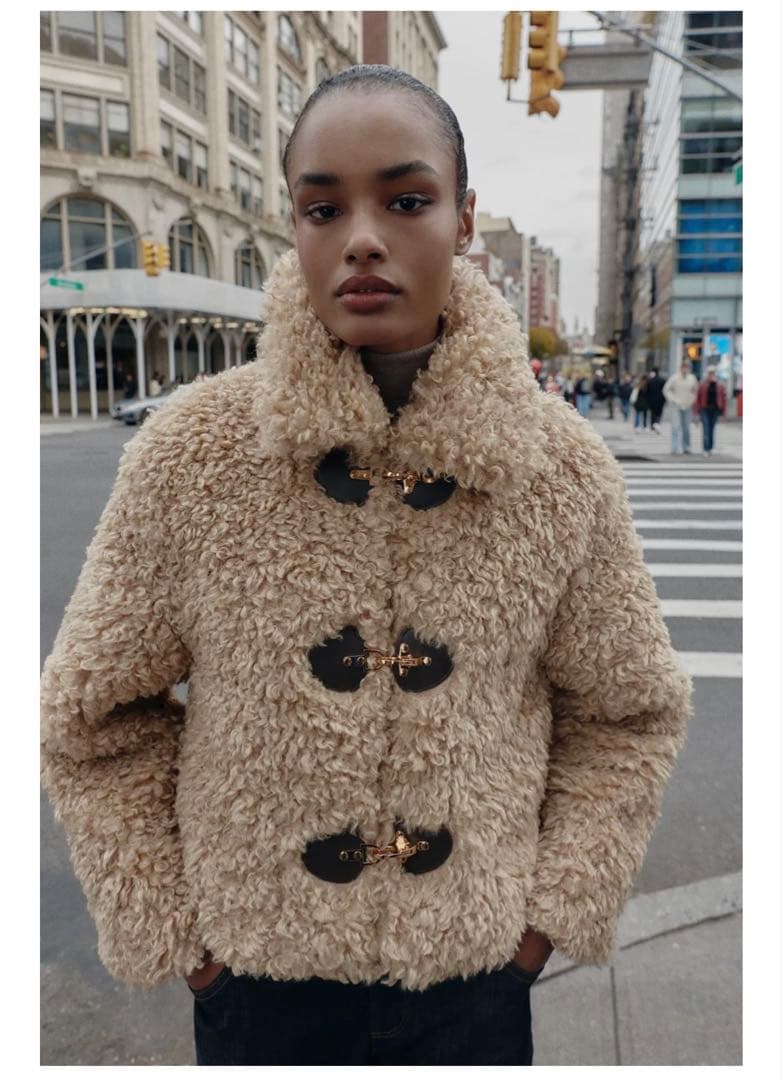 ZARA【完売品】トグルボタン フェイクファージャケットM