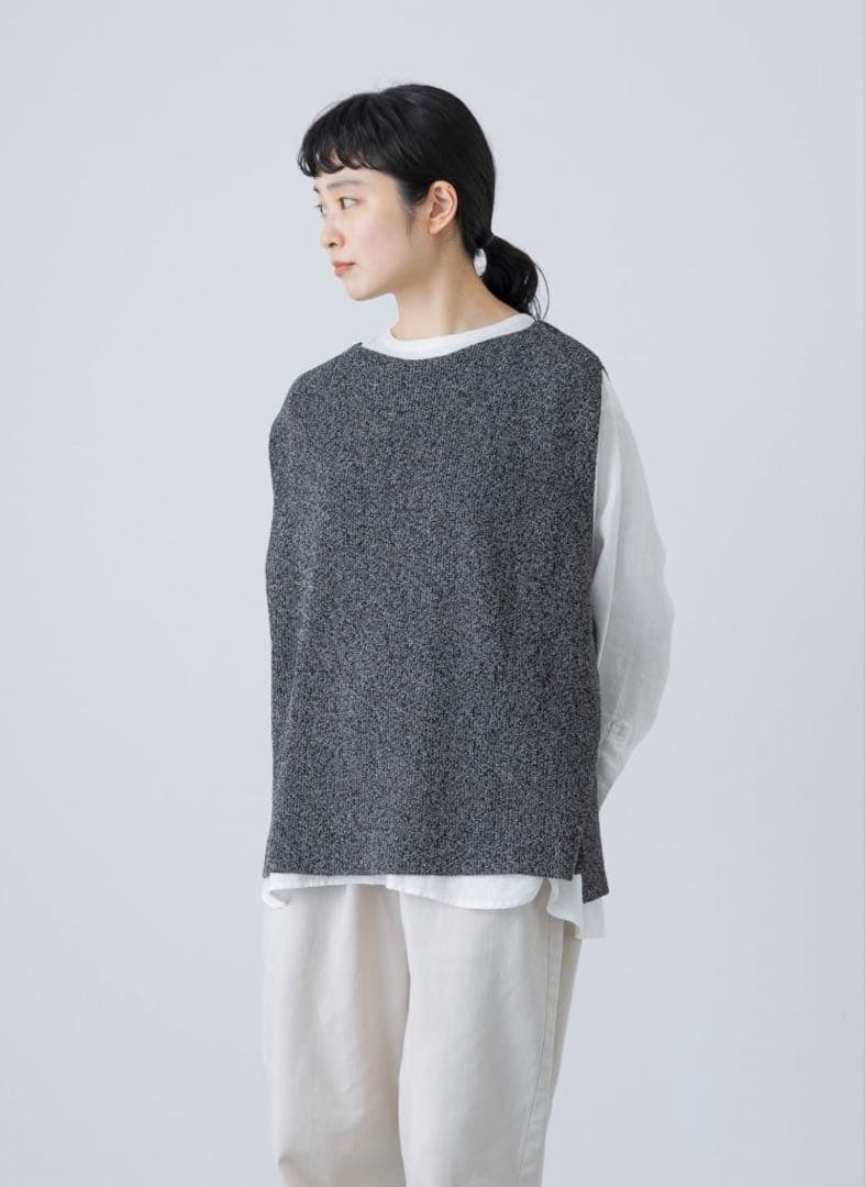 新品未使用かぐれ ドライコットンニットベスト グレー