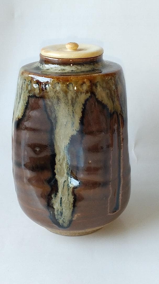 膳所焼 淡海ぜぜ 陽炎園 茶入 仕覆 名物裂 藤種緞子 茶道具 共箱 美品 です