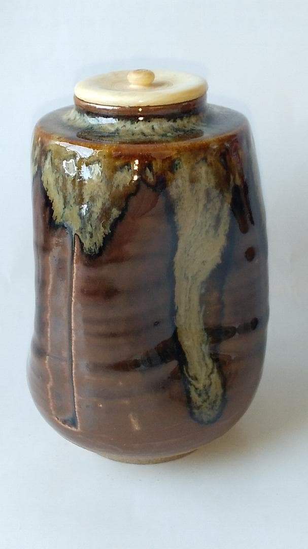 膳所焼 淡海ぜぜ 陽炎園 茶入 仕覆 名物裂 藤種緞子 茶道具 共箱 美品 です