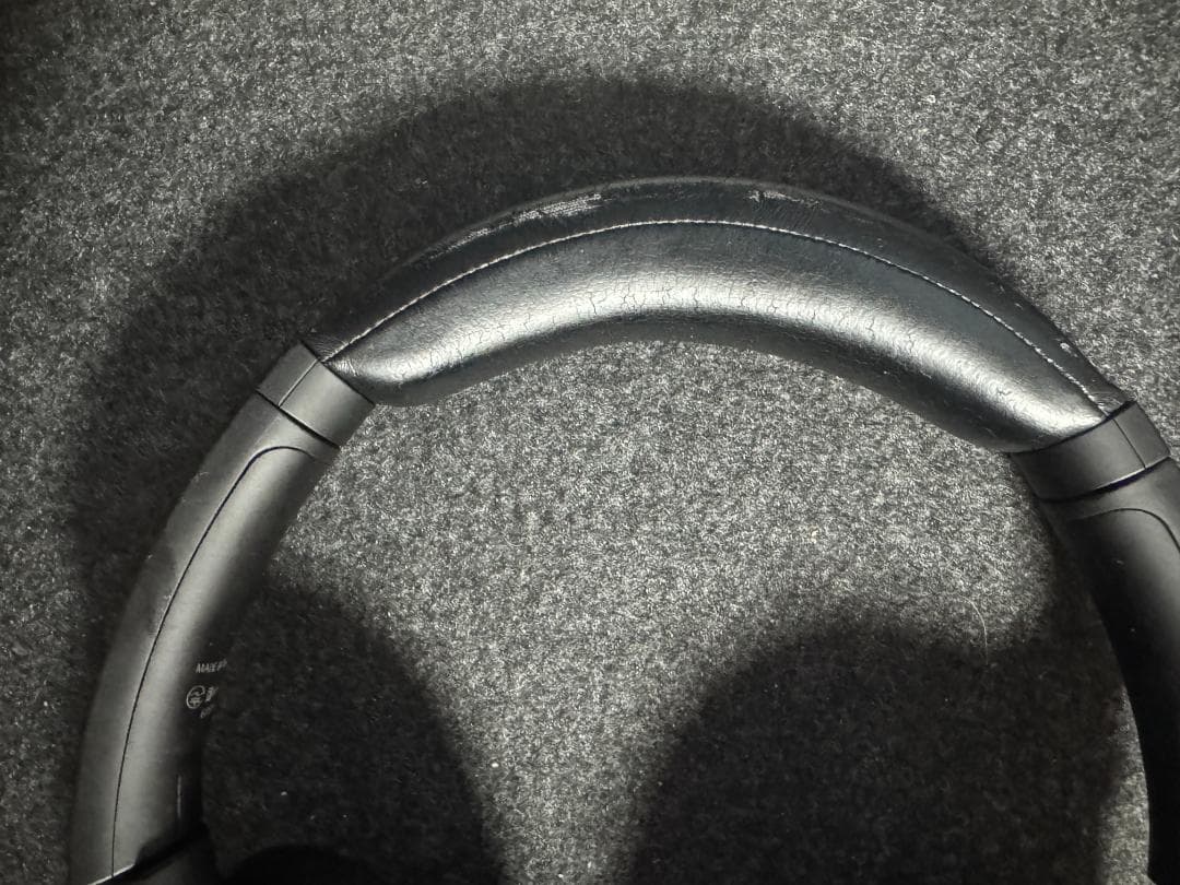 SONY WH-1000XM4 ワイヤレスヘッドホン 中古 本体＋ケースのみ