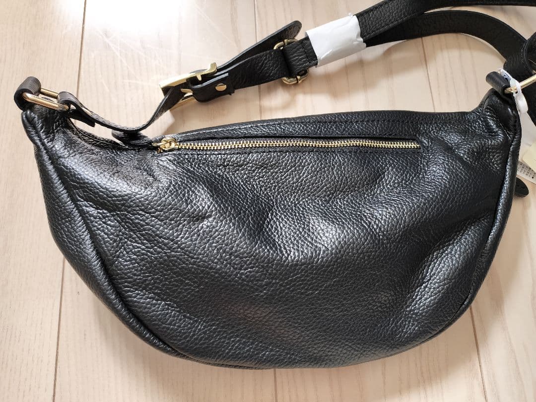 【AULENTTI/オウレンティ】レザーショルダーBAG