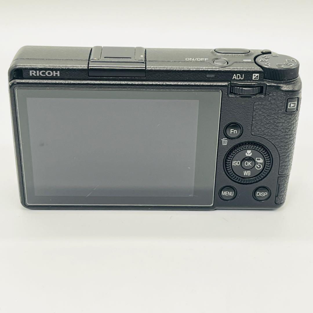 5092ショット　RICOH GR3