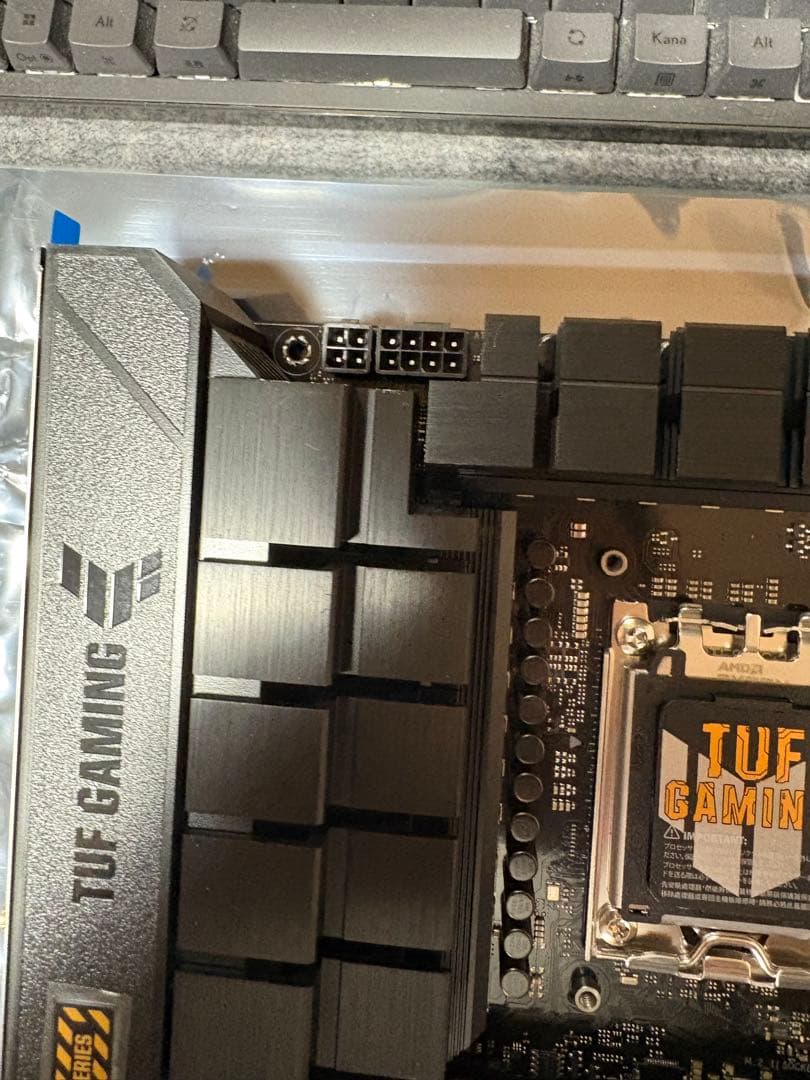 マザーボード　ASUS TUF GAMING B650-PLUS-WIFI