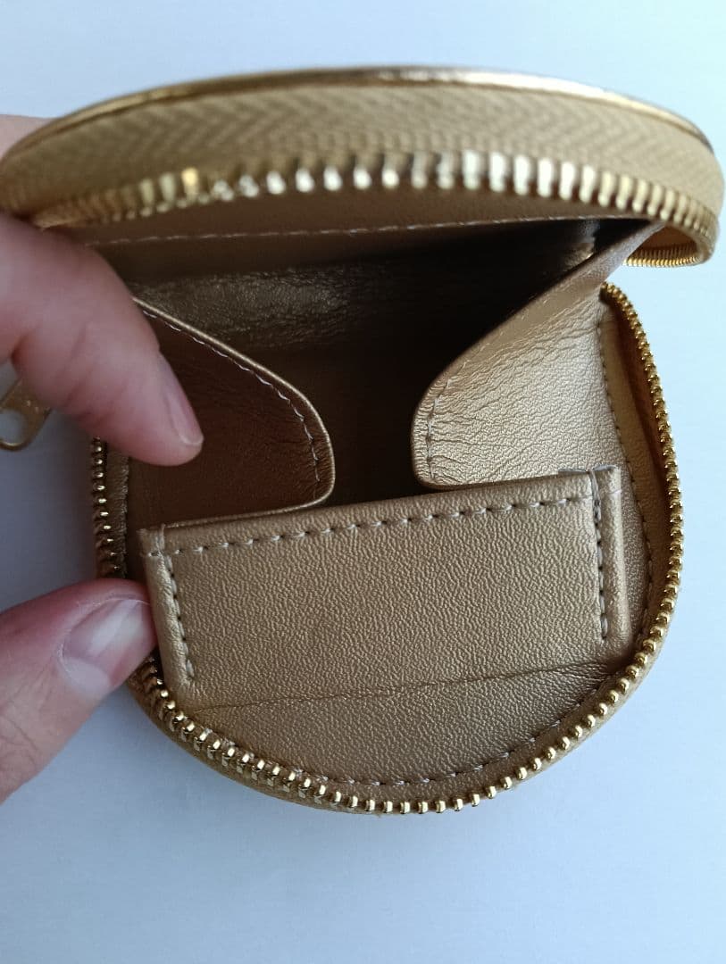 皇居　財布 菊の御紋 ケース　小銭入れ　馬蹄型 ゴールド　牛革