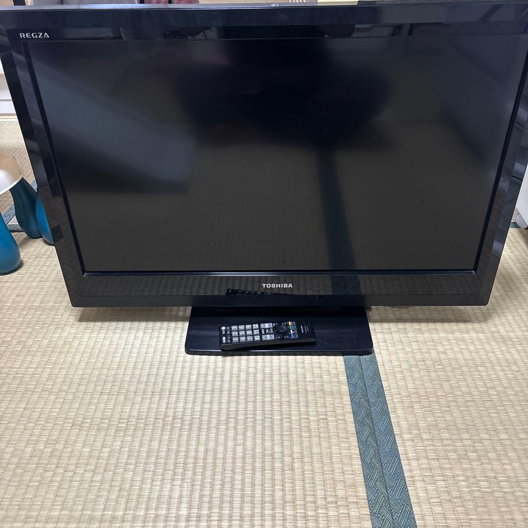 テレビTOSHIBA 32型
