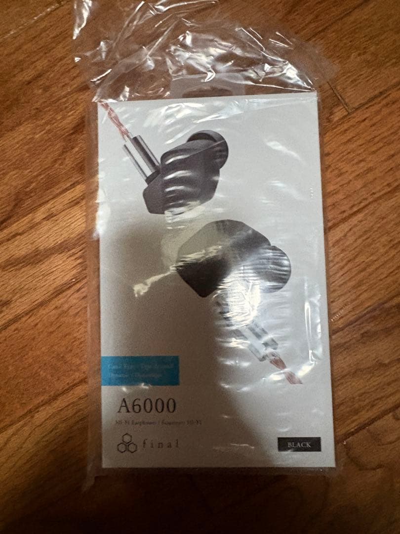 【新品/未開封】final A6000 ブラック 有線イヤホン