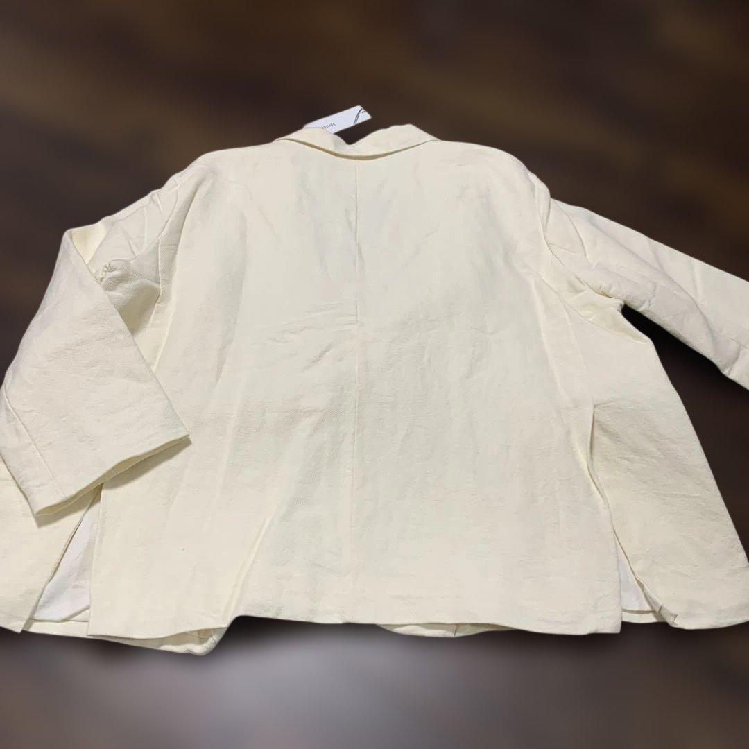 ヴェリテクール　未使用品　アイボリージャケット