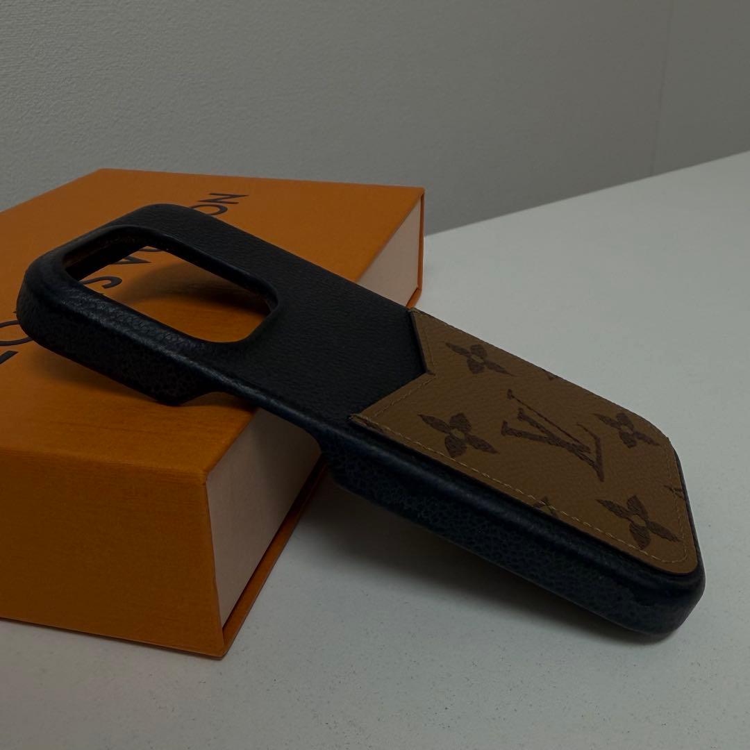 ルイヴィトン　iPhone15Pro ケース