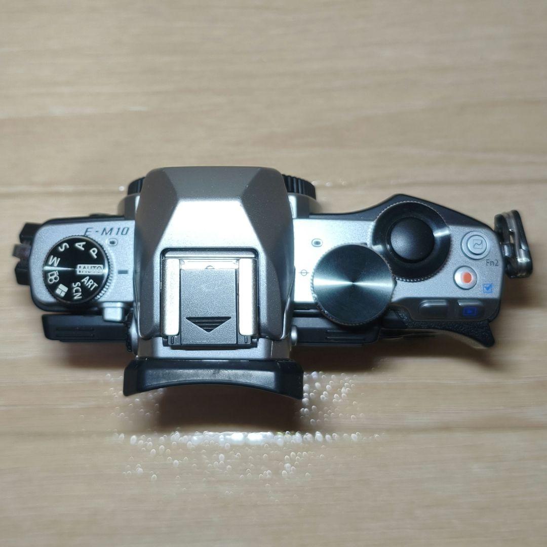 OLYMPUS OM-D EM-10 Marc-Ⅰ ミラーレス一眼カメラ