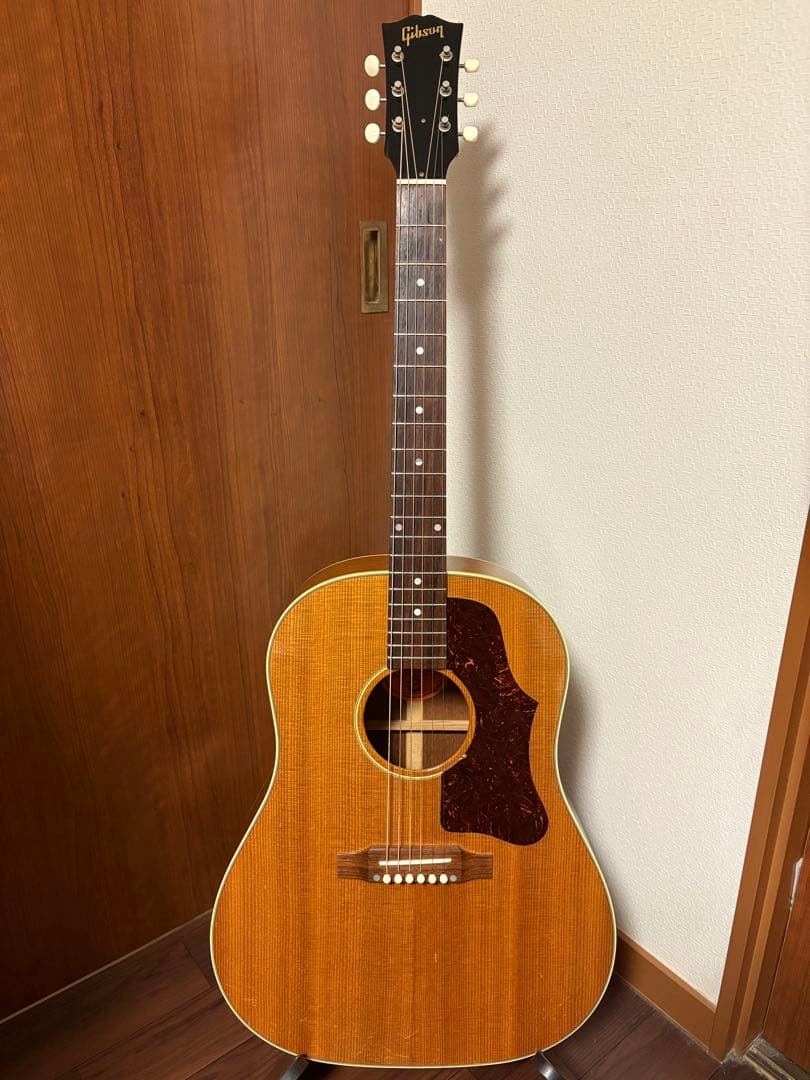 2004年製 Gibson J-50