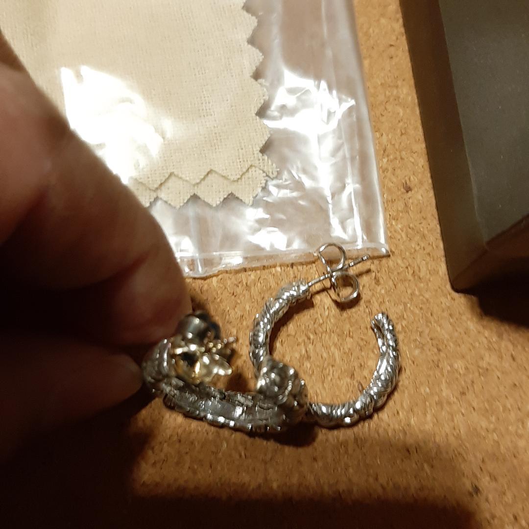 匿名配送変可！即発新品STEPHENDWECKシルバーフラワーピアス