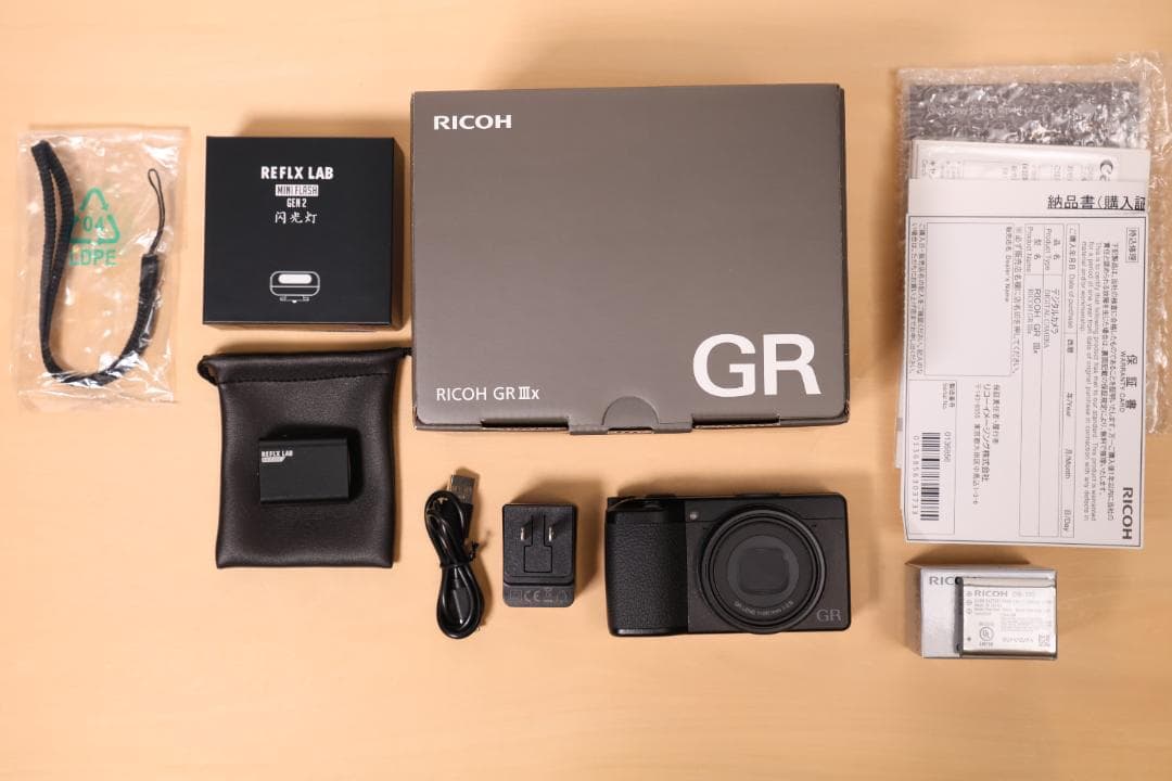 RICOH GR IIIx コンデジ GR3x ほぼ未使用 外付けフラッシュ付