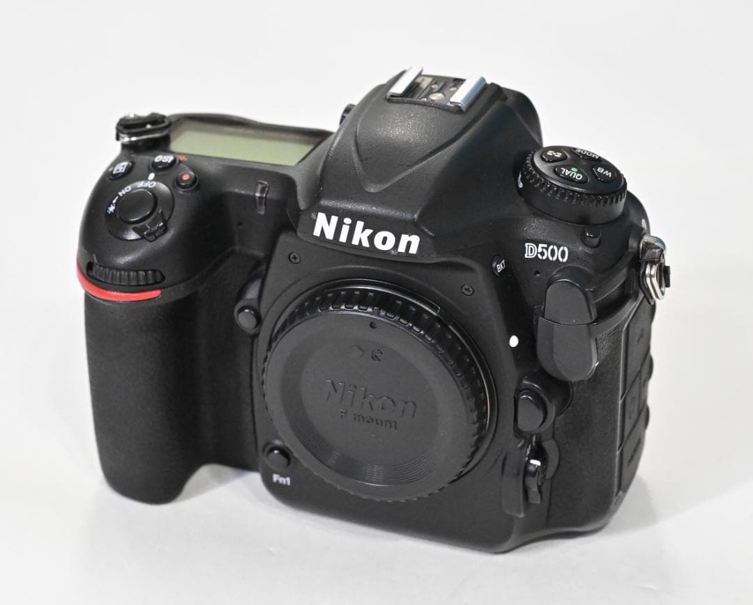Nikon D500 デジタル一眼レフカメラ
