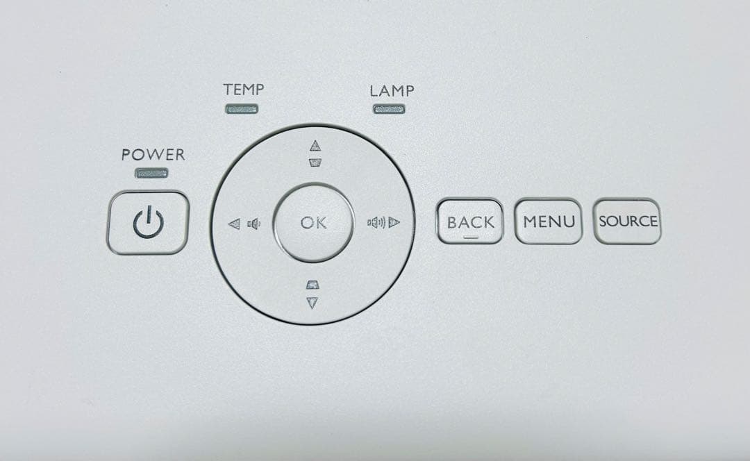 BenQ ベンキュー プロジェクター HT1070 PROJECTOR 動作OK