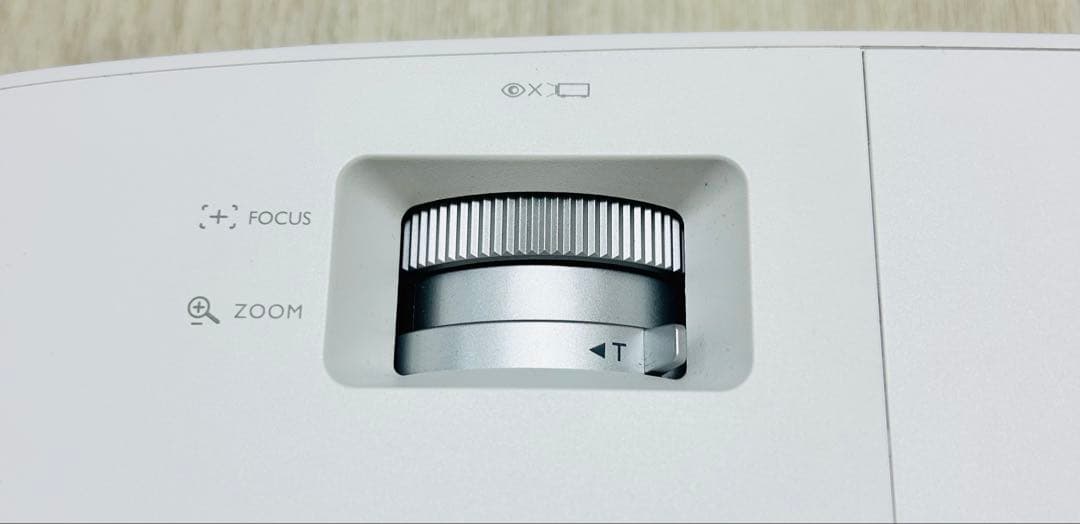 BenQ ベンキュー プロジェクター HT1070 PROJECTOR 動作OK