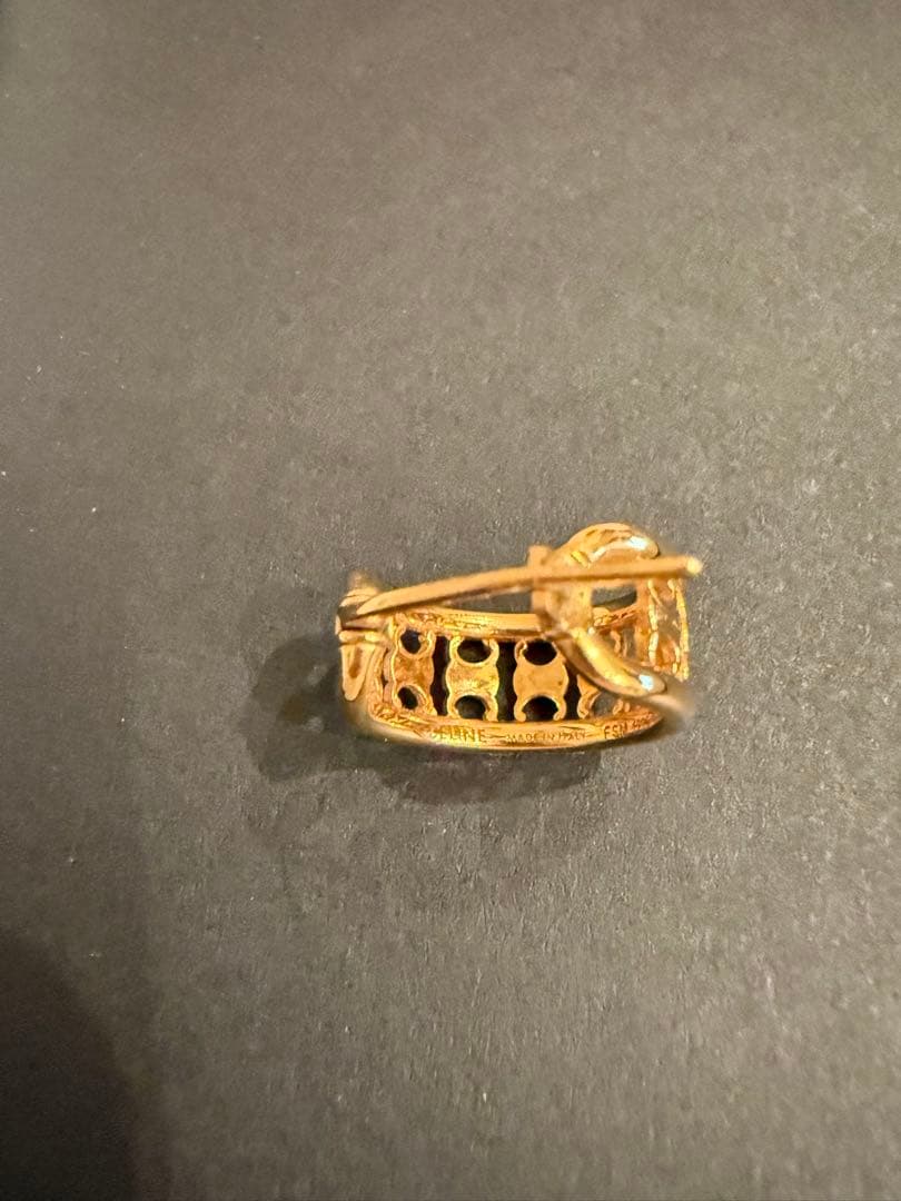 CELINE⭐︎トリオンフ ピアス片耳