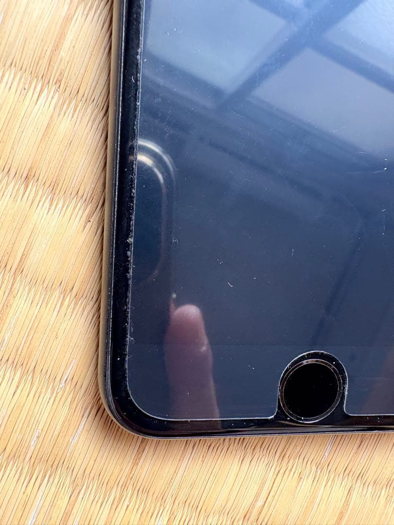 iPhone SE (第2世代) 128Gブラック SIMフリー