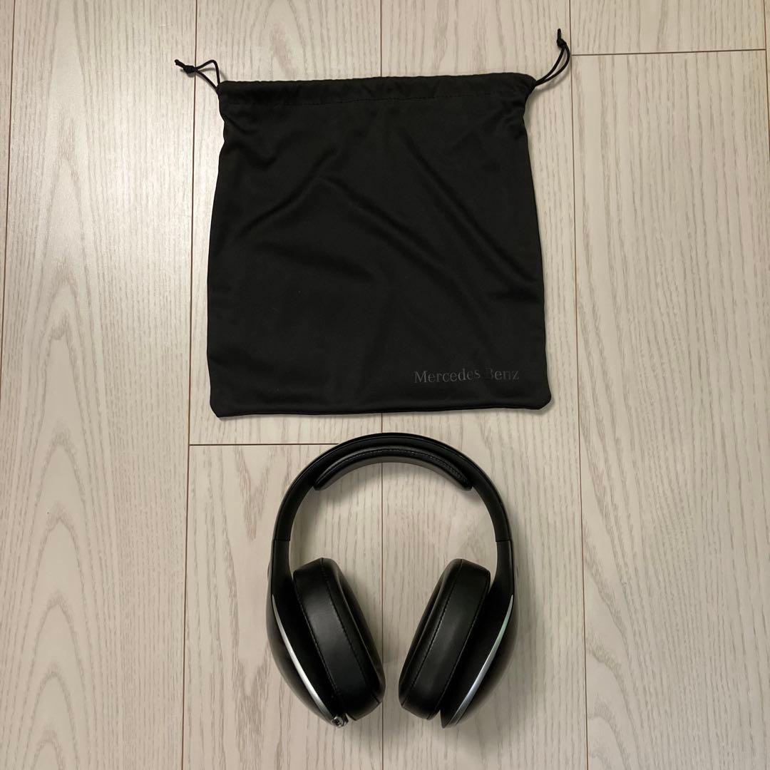 メルセデスベンツ　ワイヤレスヘッドホン1個
