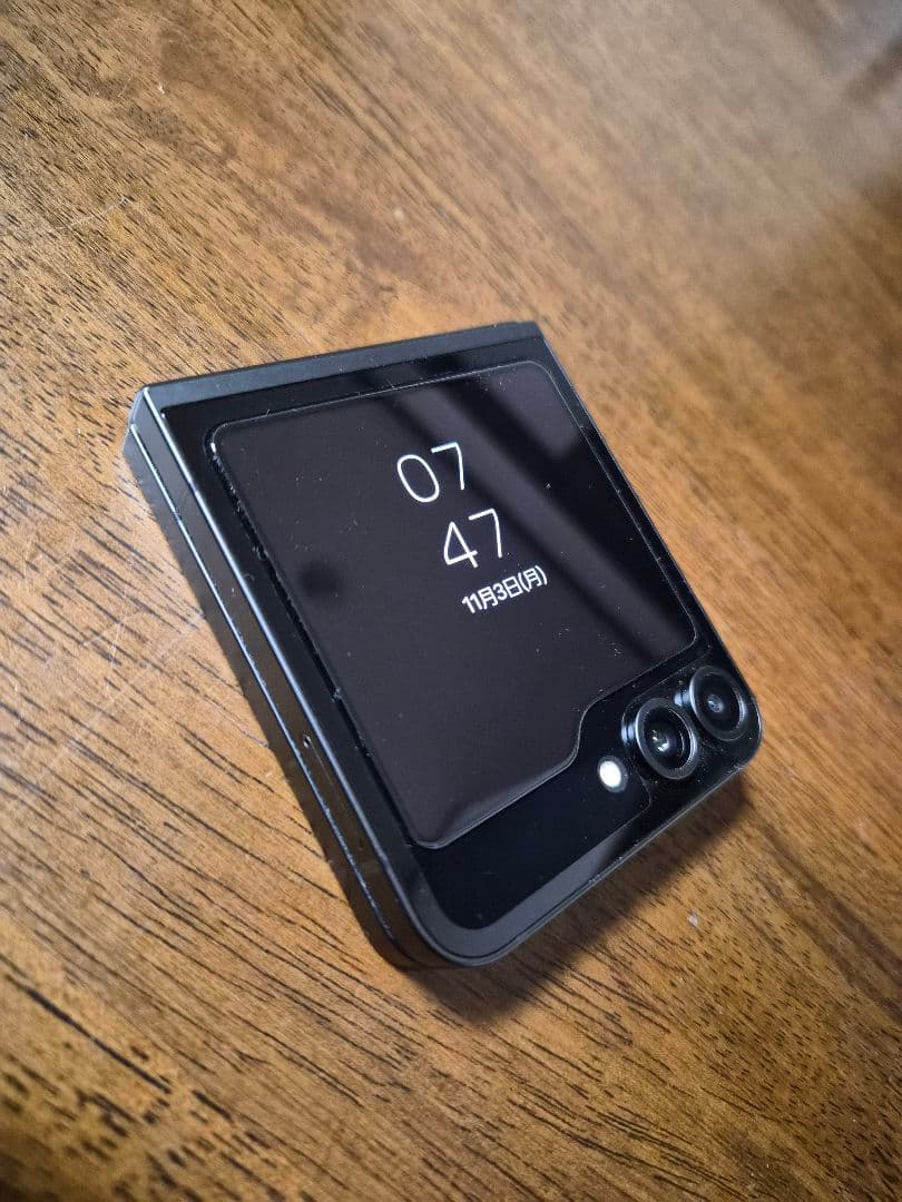 国内版 SAMSUNG Galaxy Z flip6【美品】