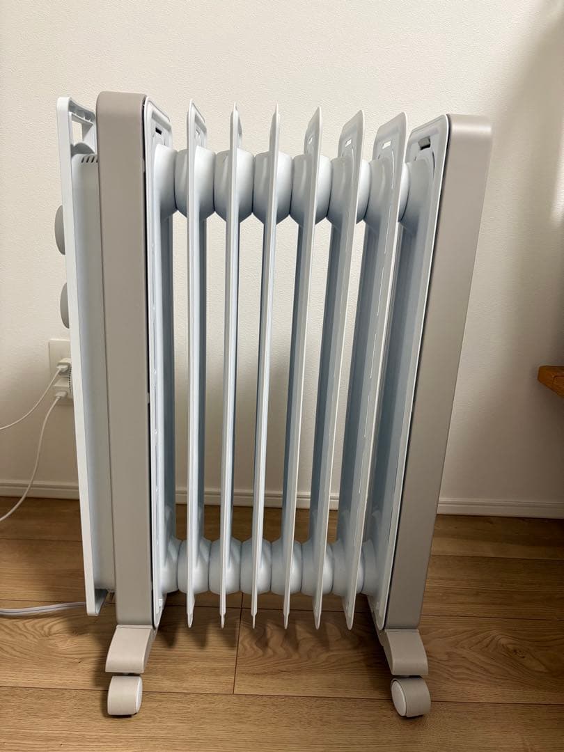 【付属品なし】DeLonghi VertiCaldo オイルヒーター