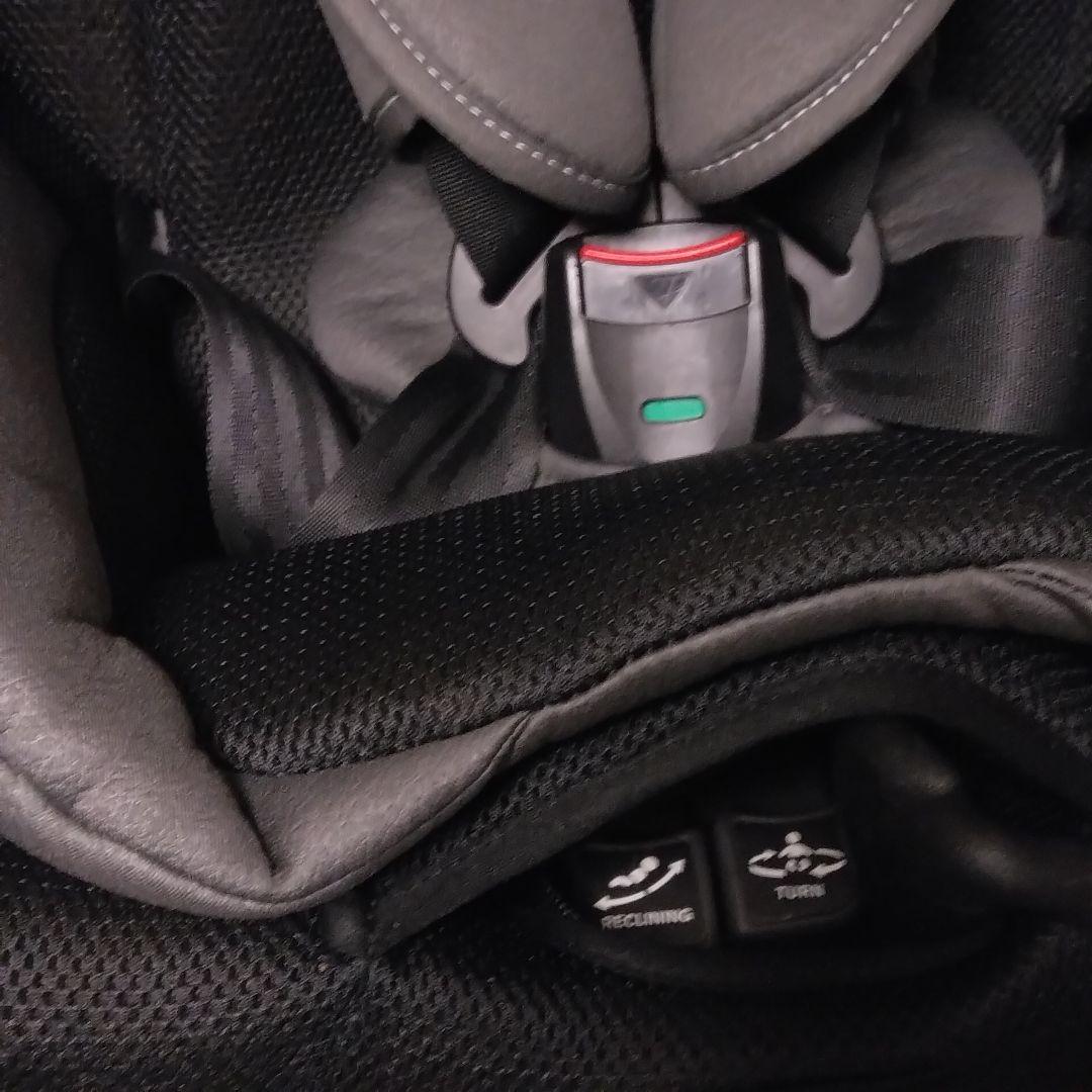 美品 コンビ ネセルターン ISOFIX 回転式 チャイルドシート