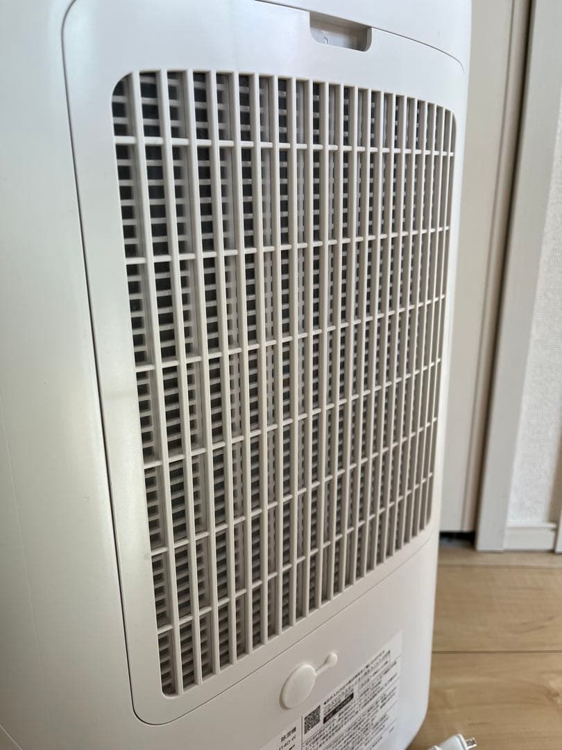 【専用】美品★ SHARP 衣類乾燥除湿機 CV-RH140-W 2024年製