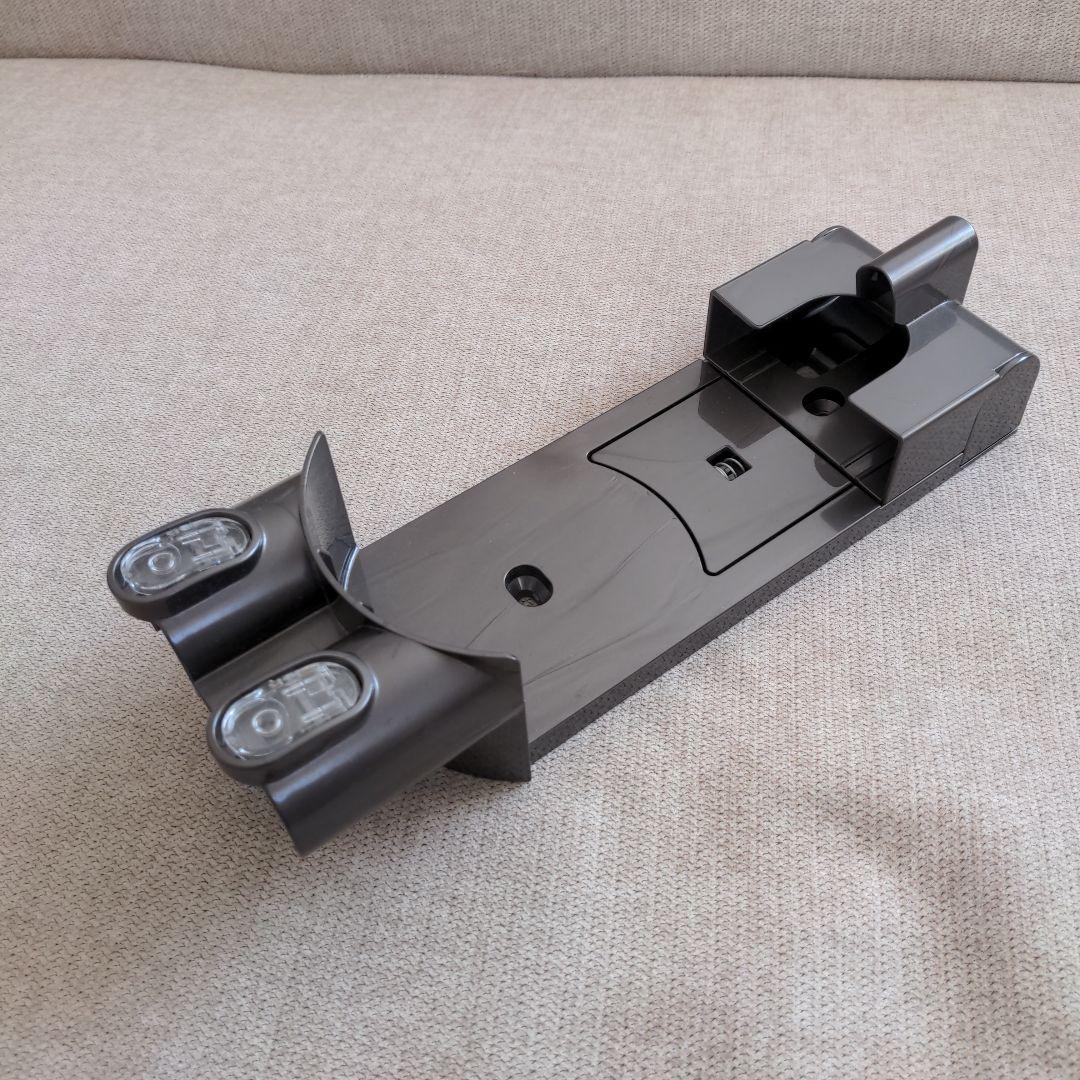 Dyson スティッククリーナー本体 各種アタッチメント付き セット