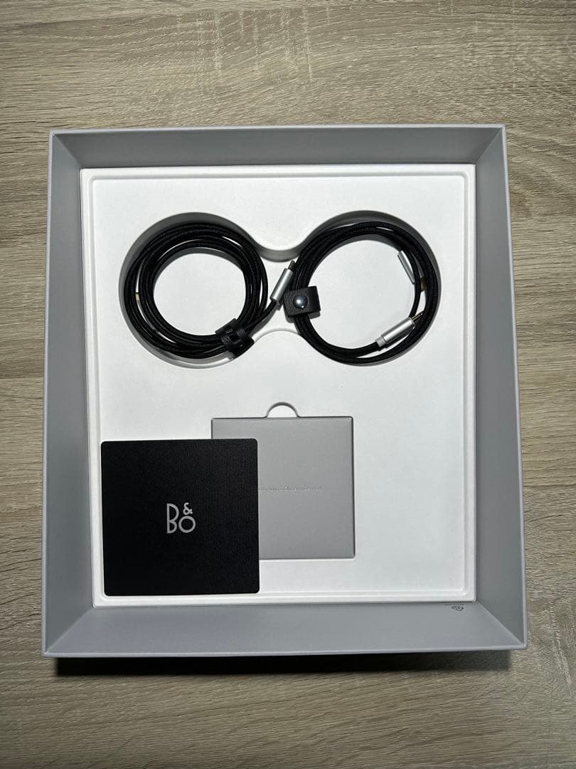 B&O Beoplay H100 ワイヤレスヘッドホン