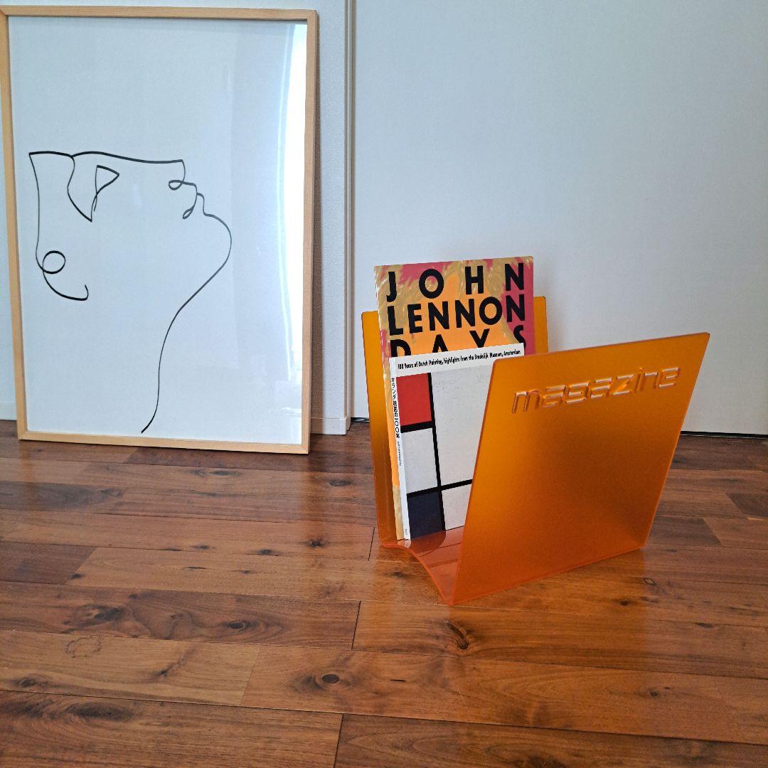 ヴィンテージ　マガジンラック　スペースエイジ アクリル　マガジンラック オレンジ