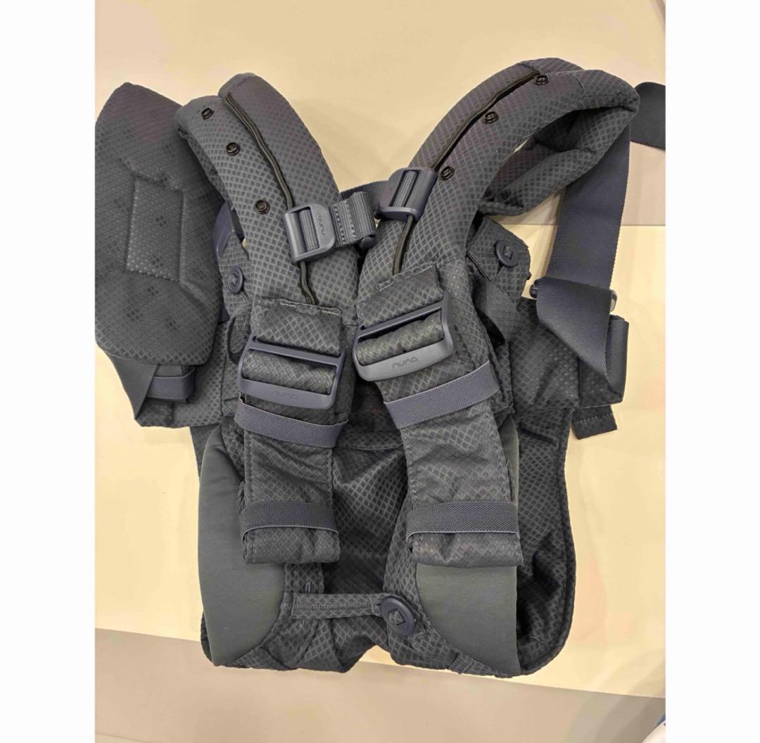 未使用 NUNA 抱っこ紐 デニムカラー