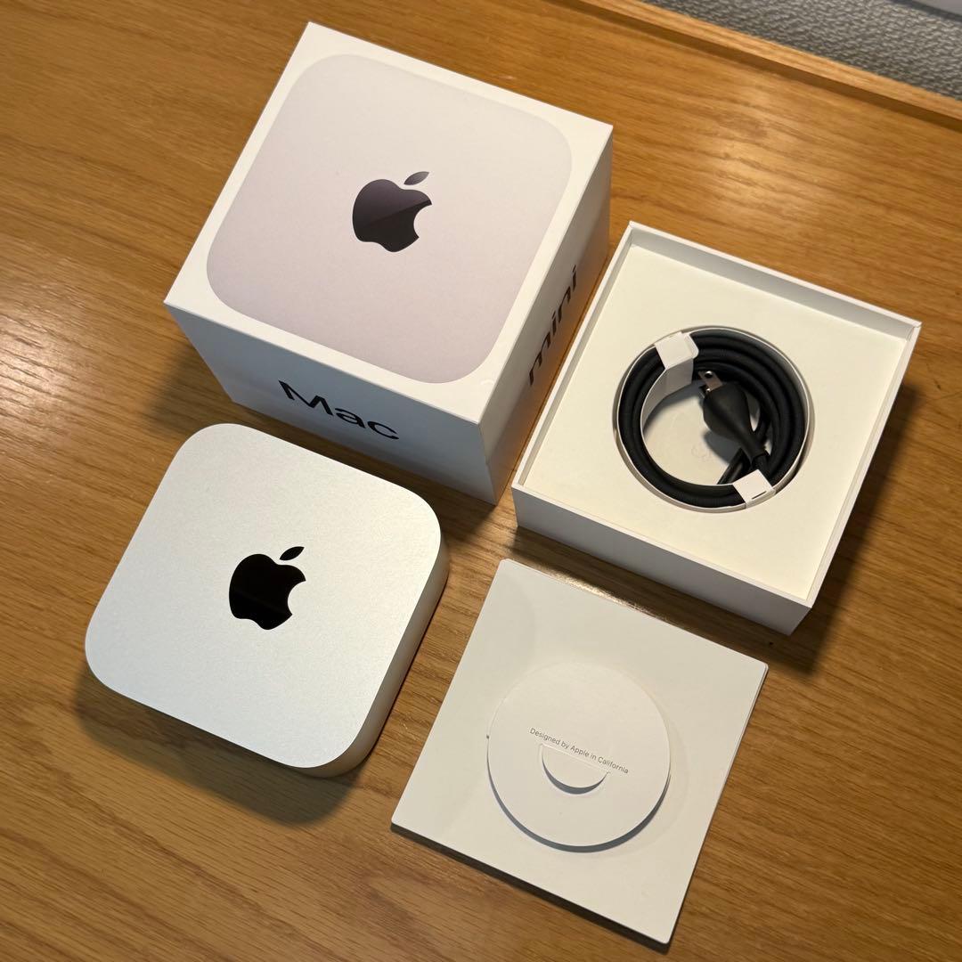 美品 Mac mini M4 Pro 64GB メモリ / 2TB SSD