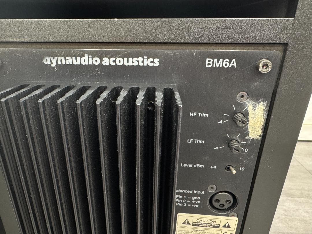 デンマーク製 dynaudio acoustics BM6A ペア
